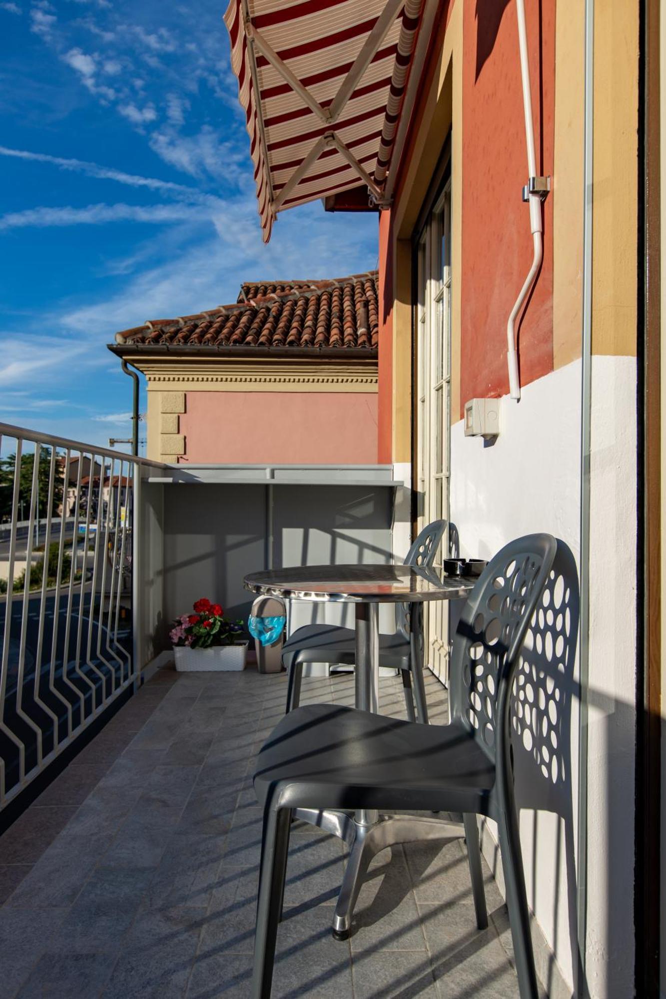 Appartamento Attico Grand Terrace Alba  Esterno foto